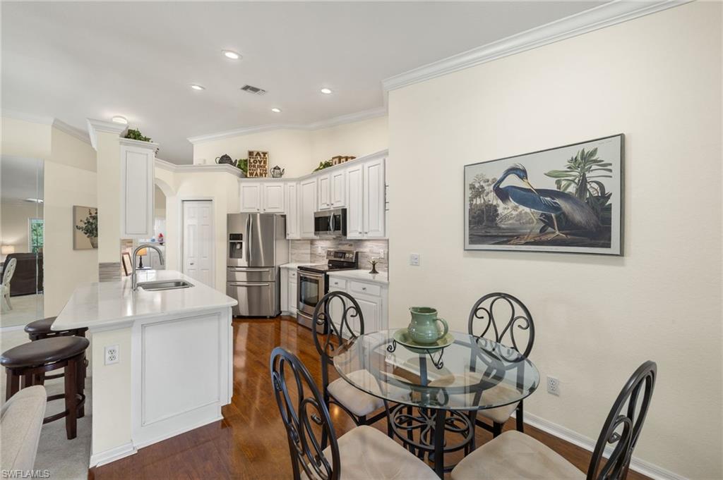 6862 Sterling Greens Dr # 202 Property Photo 12