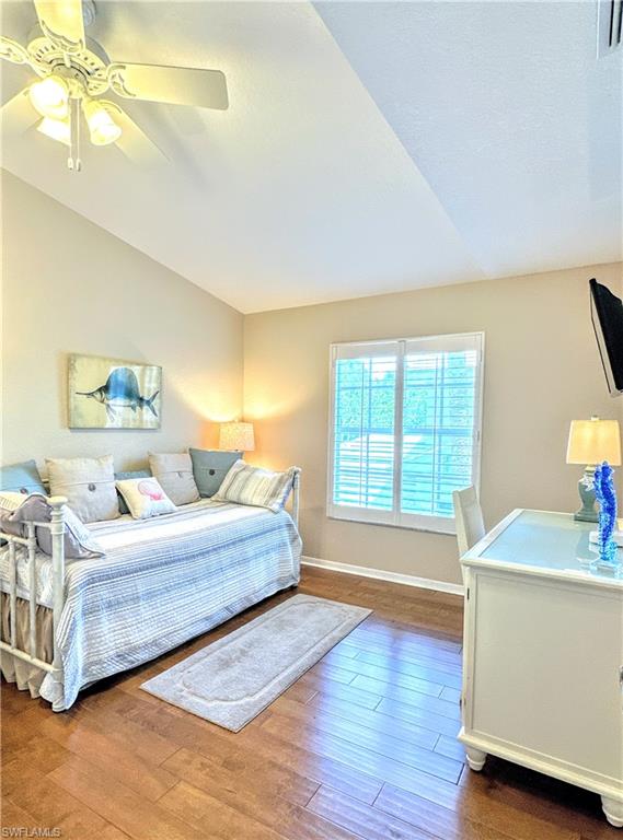 7066 Barrington Cir 201 Property Photo 8