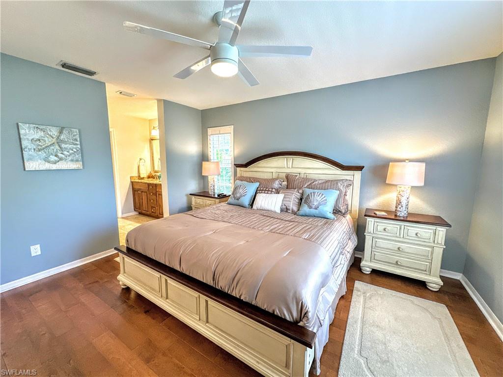 7066 Barrington Cir 201 Property Photo 12