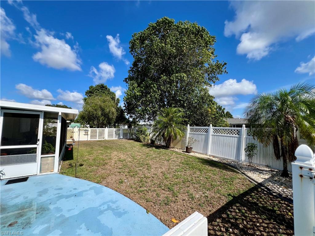 405 Parkside St Property Photo 5