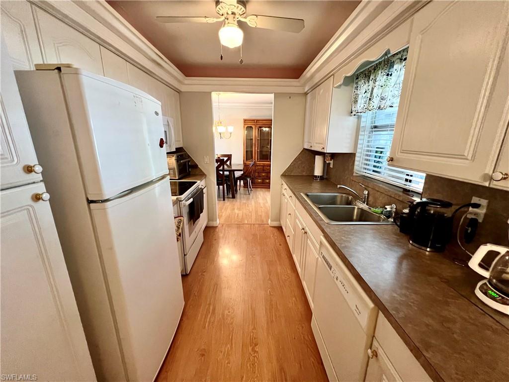 405 Parkside St Property Photo 14