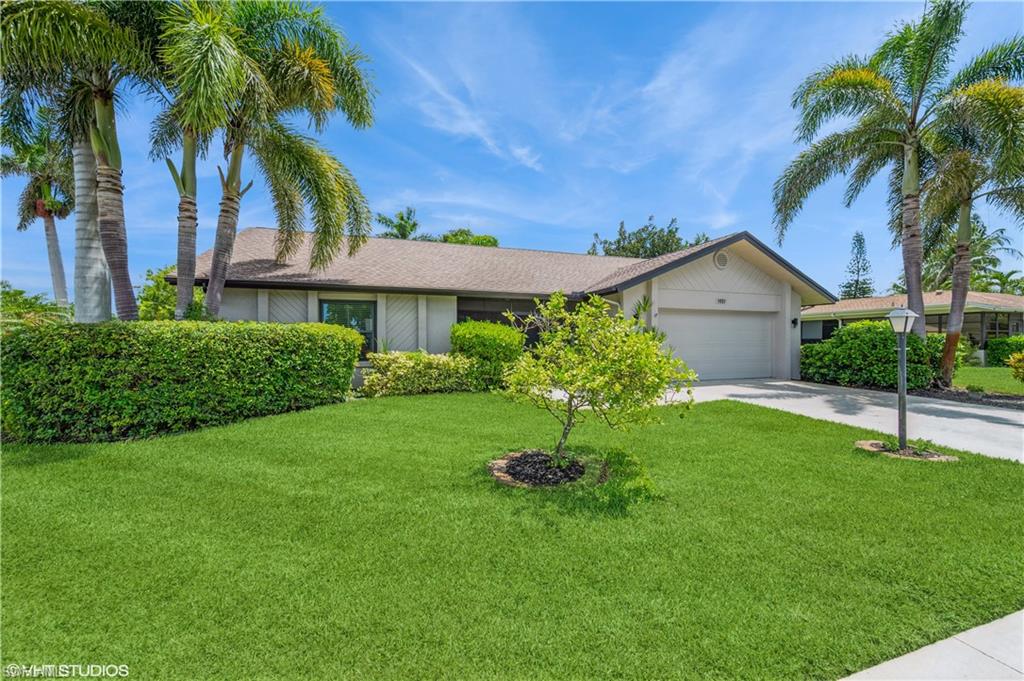 1021 Charlemagne Blvd Property Photo 1