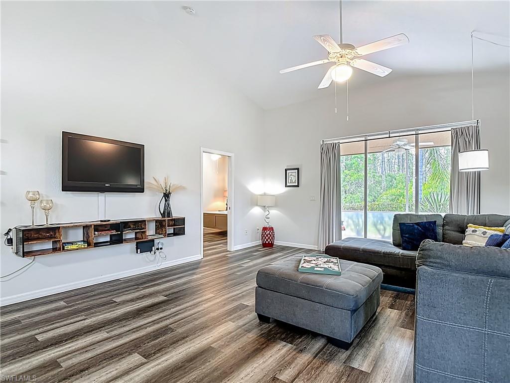 20698 Marathona Ct Property Photo 11