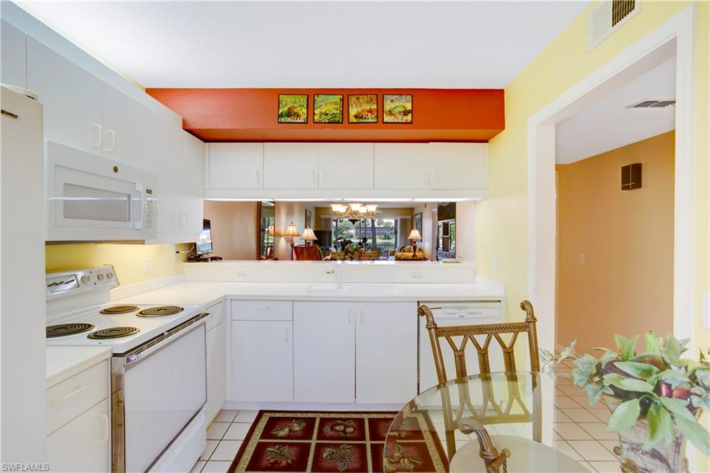 2396 Hidden Lake Dr # 3 Property Photo 15