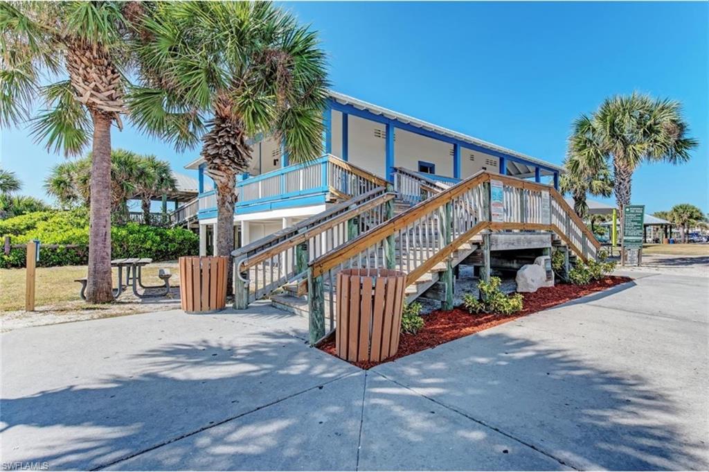 9057 Bensonhurst Ln Property Photo 6