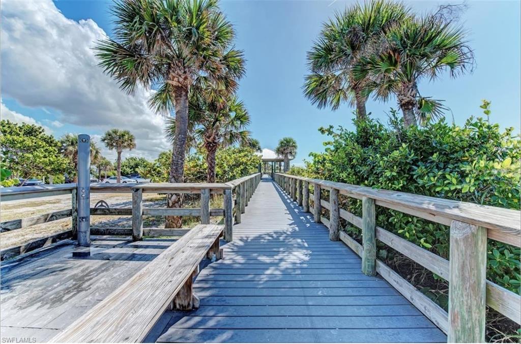 9057 Bensonhurst Ln Property Photo 15