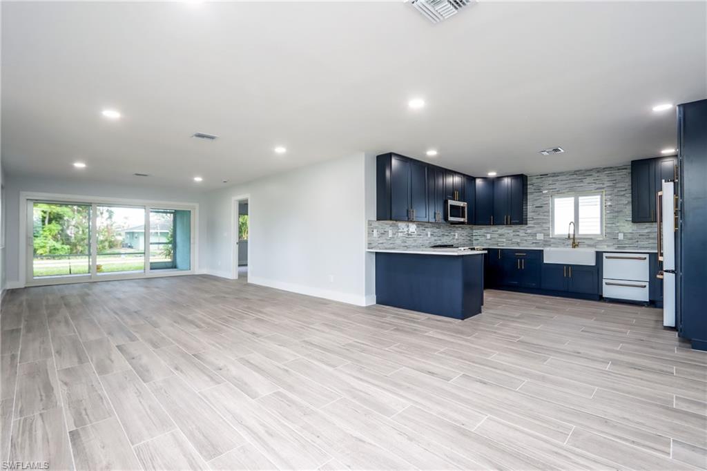 27642 Imperial Shores Blvd Property Photo 2