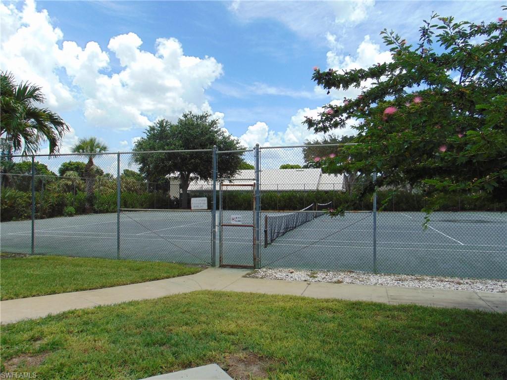 1520 Imperial Golf Course Blvd # 225 Property Photo 28