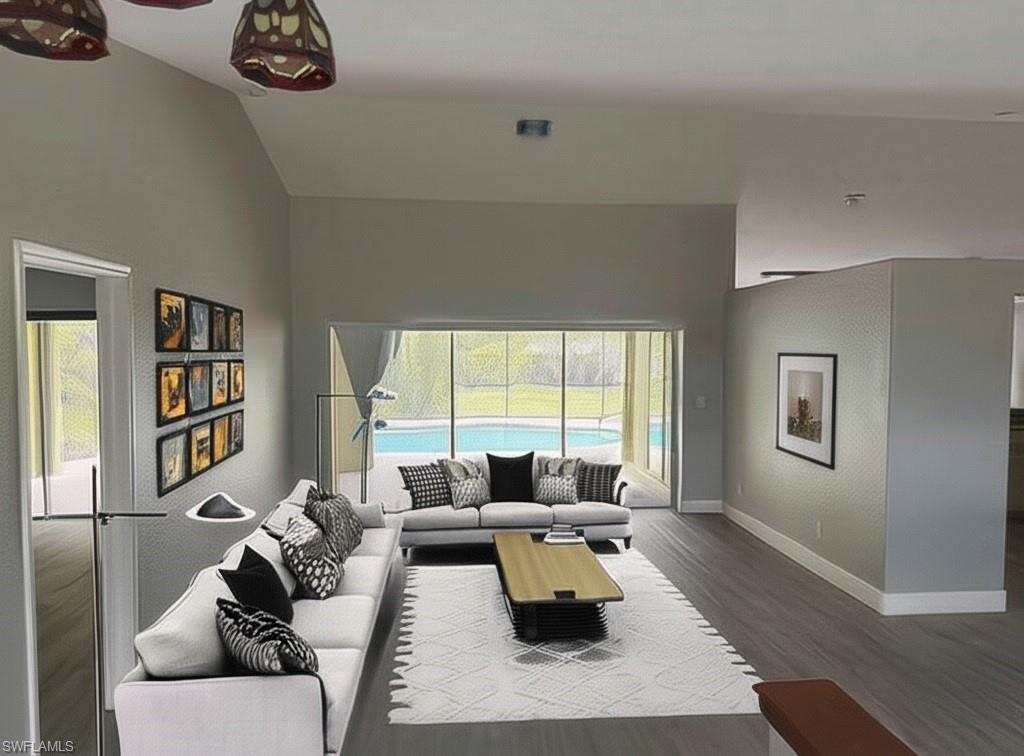 23447 Olde Meadowbrook Cir Property Photo 4