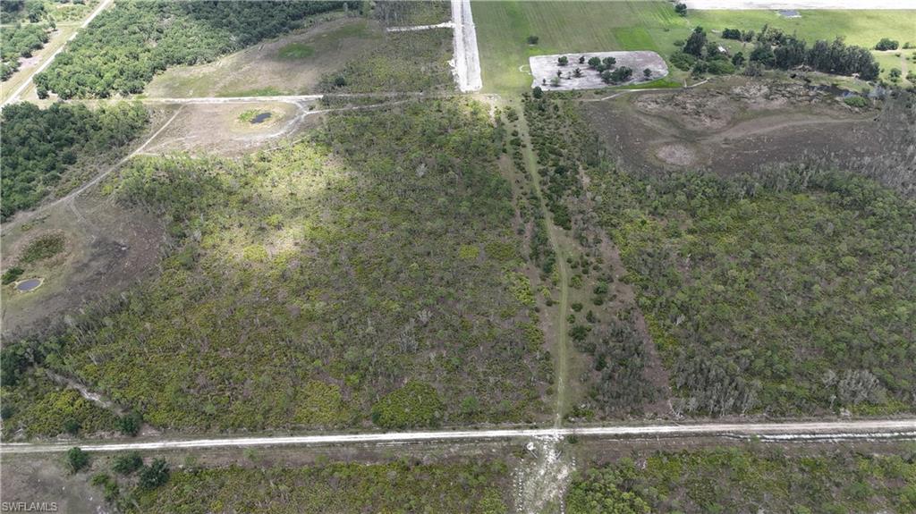 21061 Granville Rd Property Photo 2