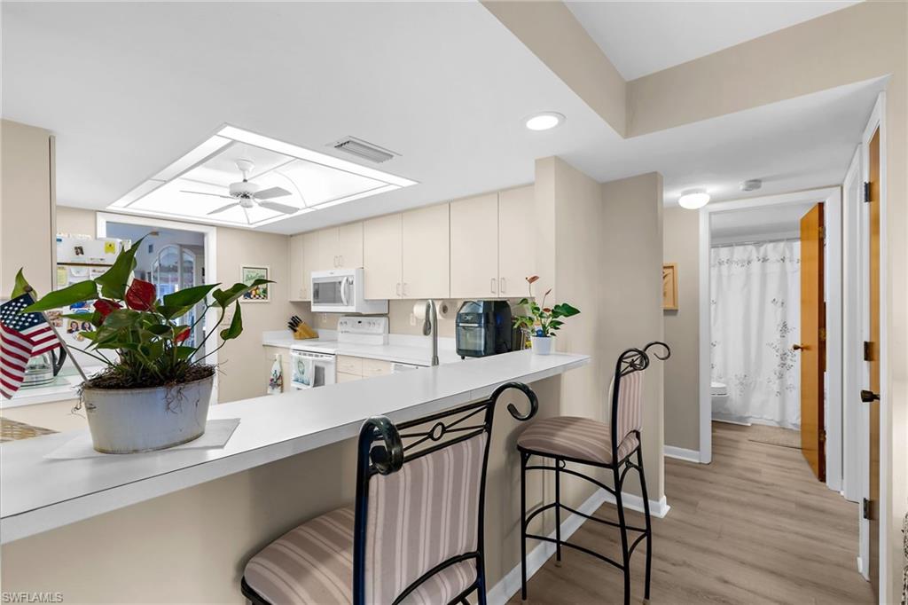 610 Victoria Dr # 101c Property Photo 14