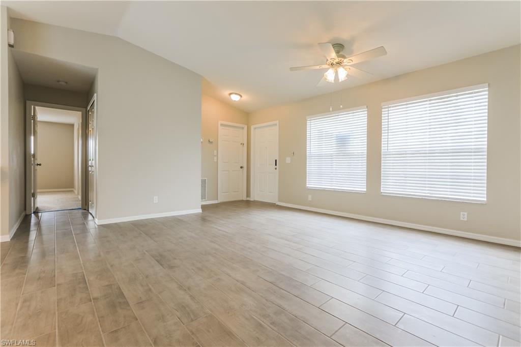 12213 Strett Ave Property Photo 4