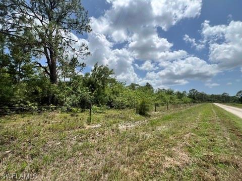 21031 Granville Rd Property Photo 5
