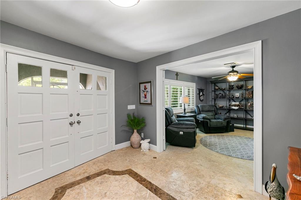 283 Forest Hills Blvd Property Photo 3
