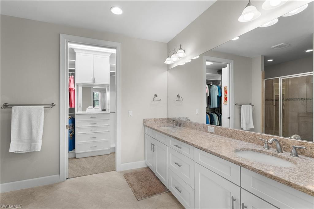 8761 Bellano Ct # 102 Property Photo 16