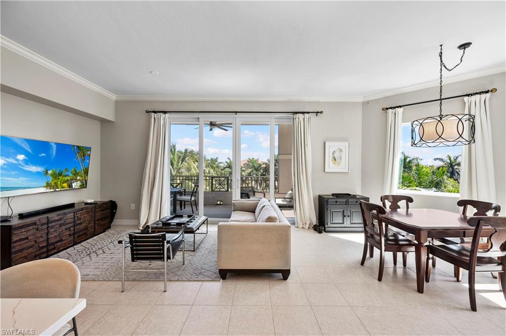 2738 Tiburon Blvd E # B406 Property Photo 10