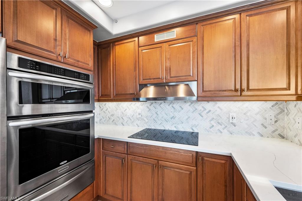 2738 Tiburon Blvd E # B406 Property Photo 18