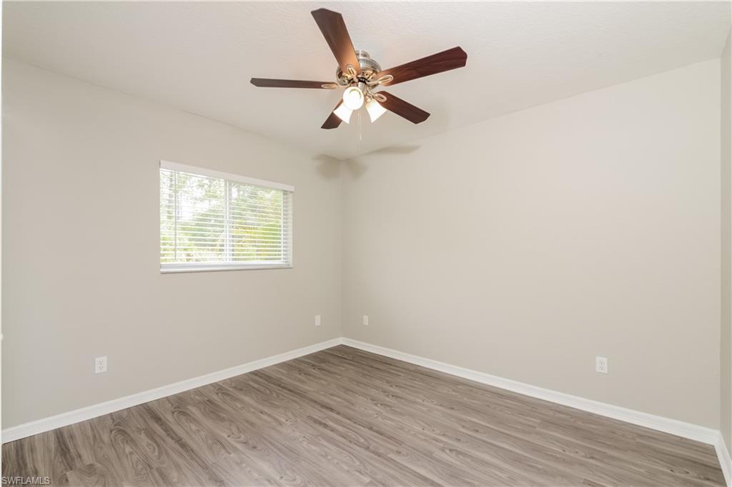 5094 Burnside St Property Photo 12