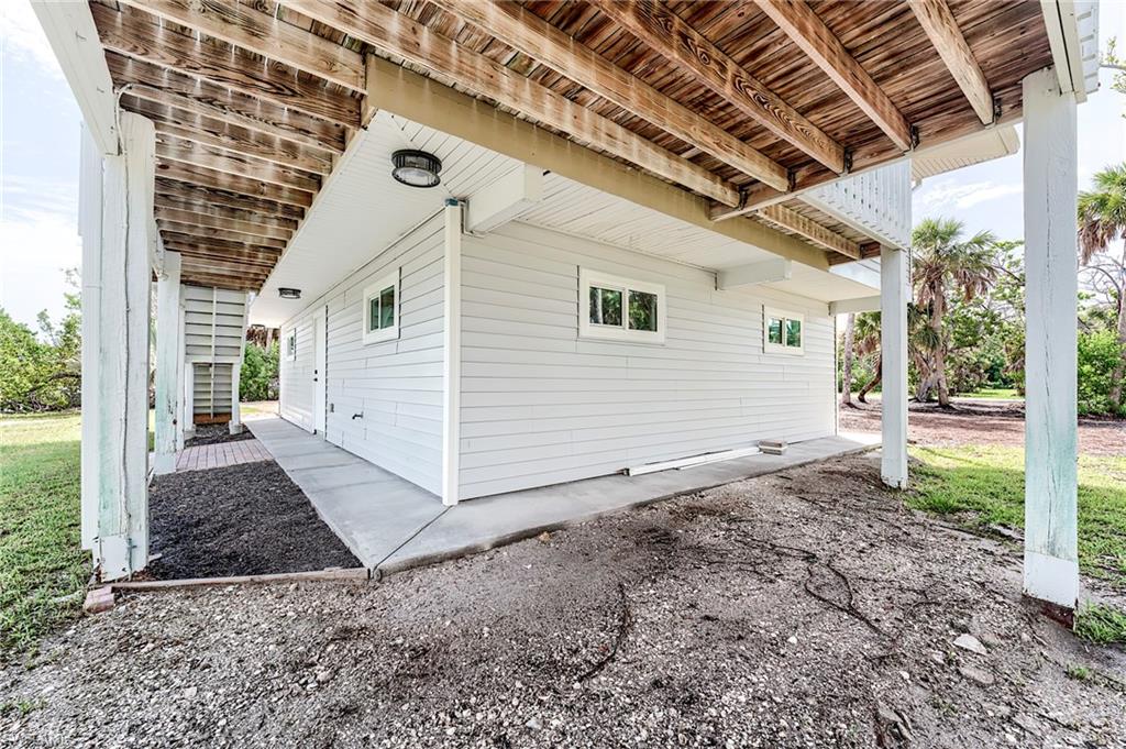 9455 Beverly Ln Property Photo 32