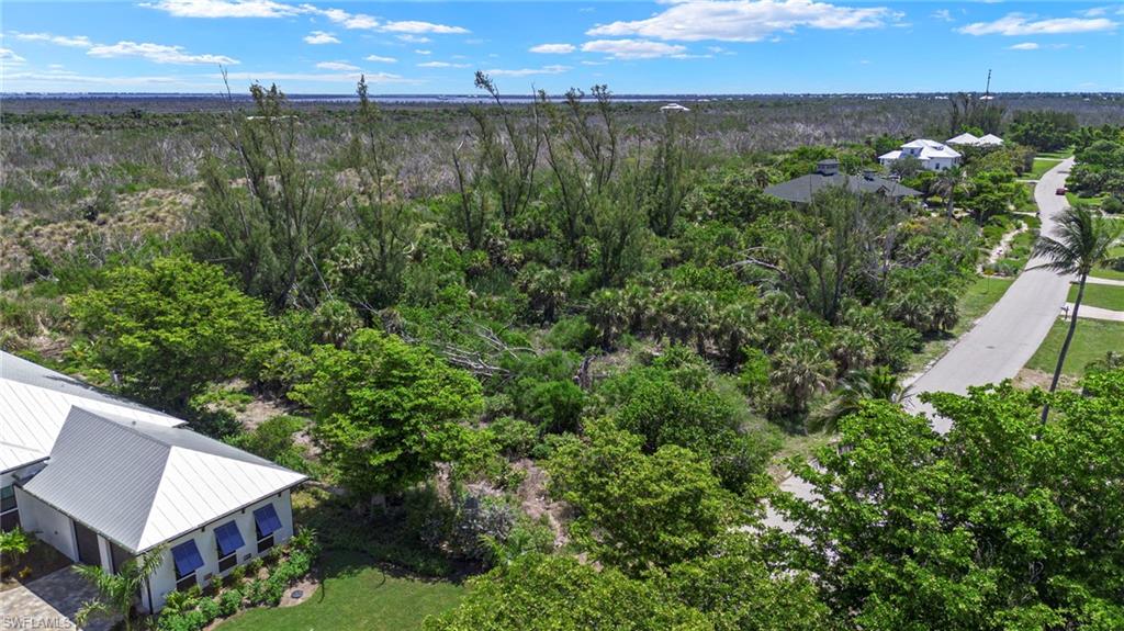 554 Lake Murex Cir Property Photo 7