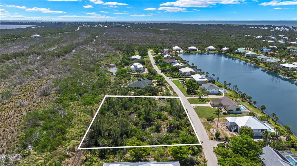 554 Lake Murex Cir Property Photo 12