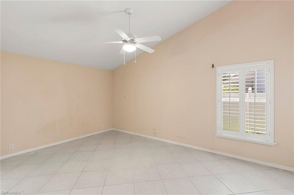 2052 Piccadilly Circus Property Photo 12