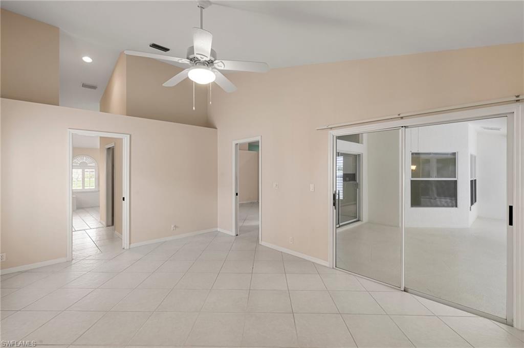 2052 Piccadilly Circus Property Photo 13