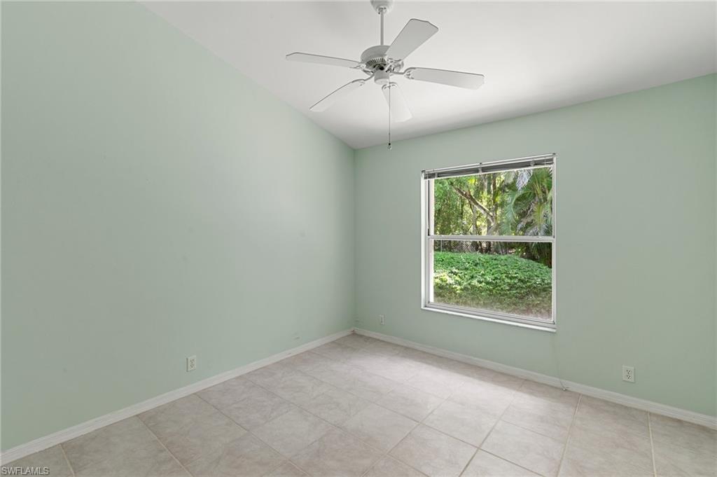 2052 Piccadilly Circus Property Photo 17