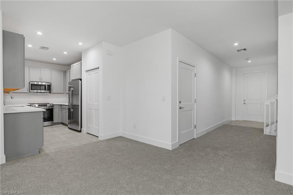 10940 Salt Bay Way Property Photo 3
