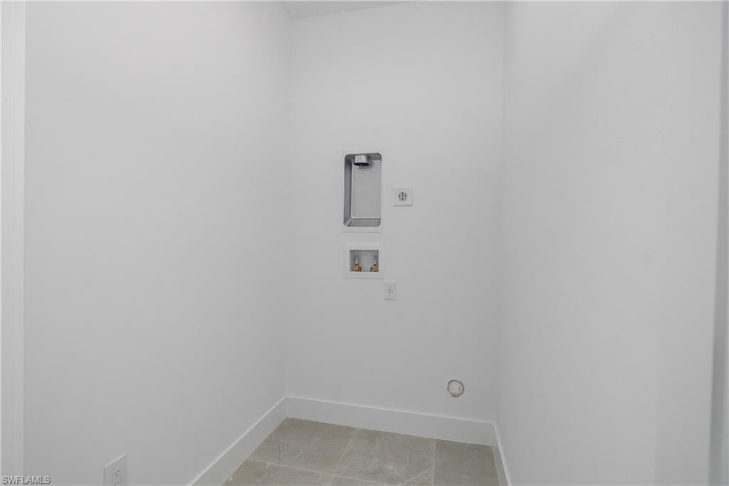 10940 Salt Bay Way Property Photo 23