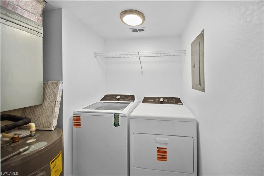 8264 Key Royal Cir # 821 Property Photo 14