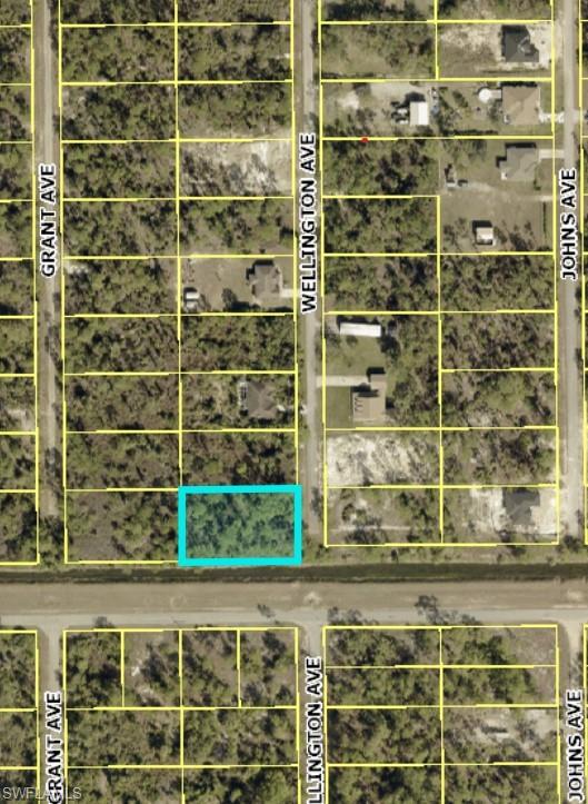 1201 Wellington AVE Property Photo 1