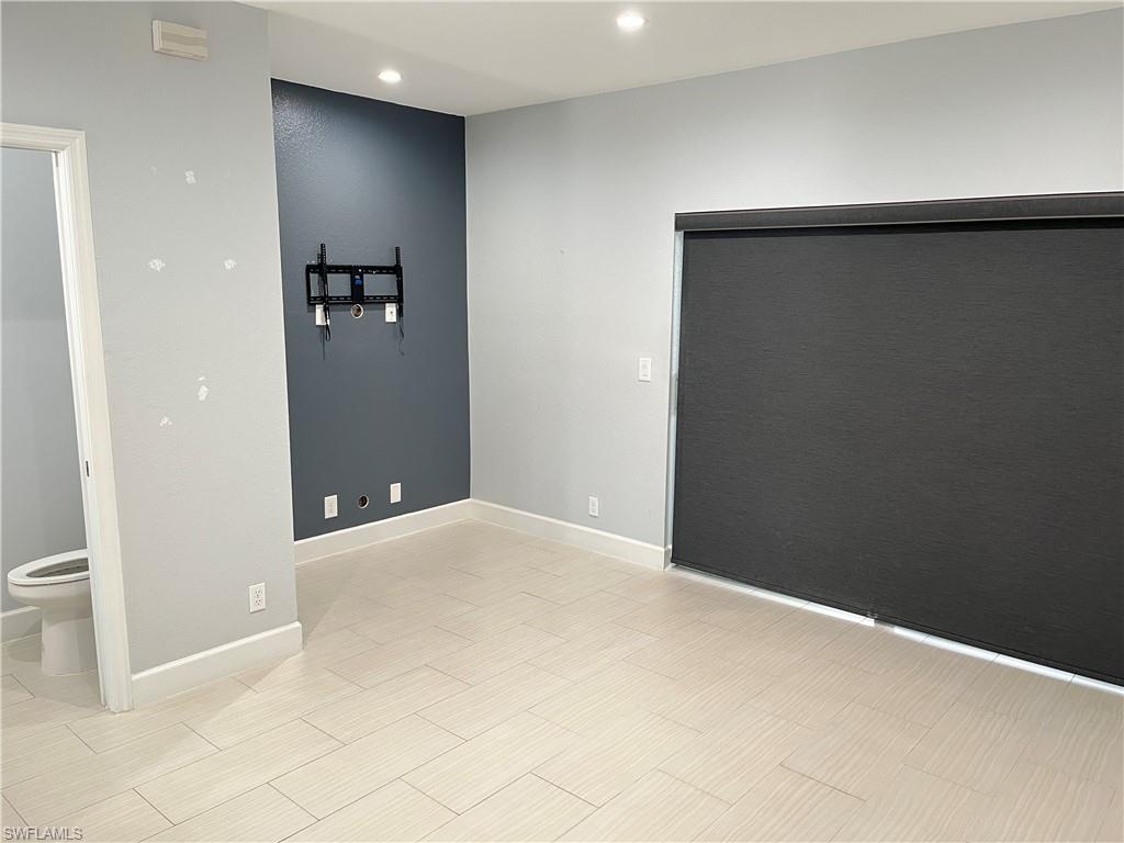8241 Pacific Beach Dr Property Photo 3