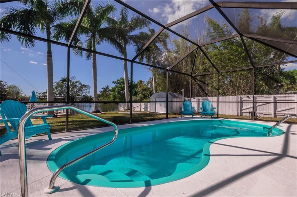 28 Constitution Dr Property Photo 1