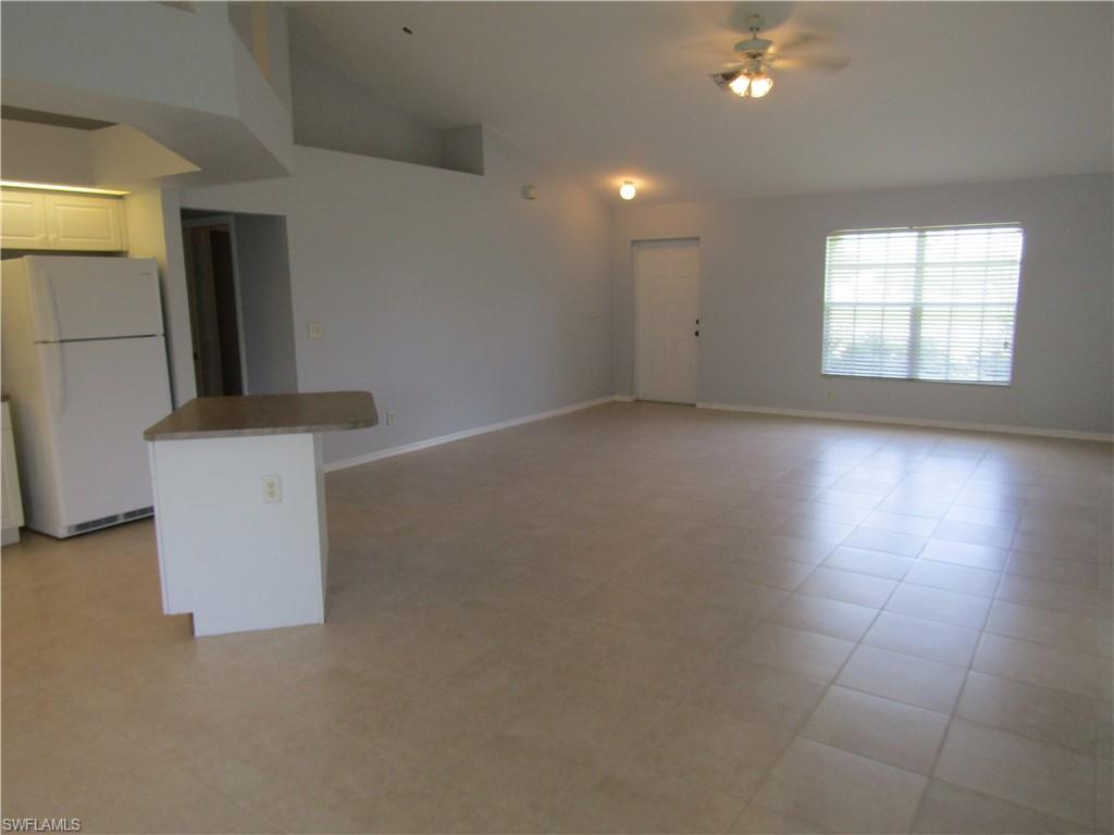 1529 Sw 15th Pl Property Photo 7
