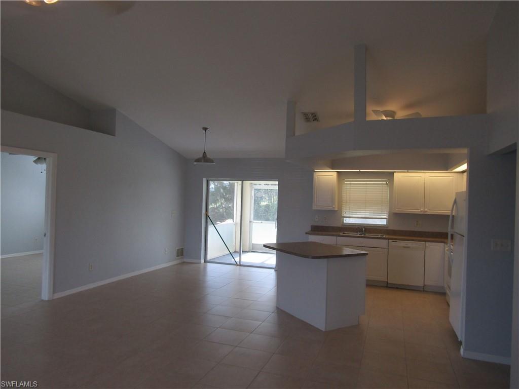 1529 Sw 15th Pl Property Photo 9
