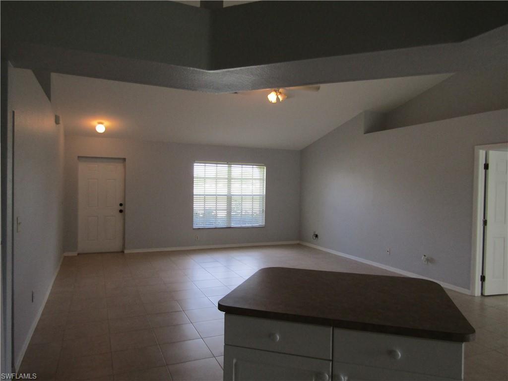 1529 Sw 15th Pl Property Photo 10