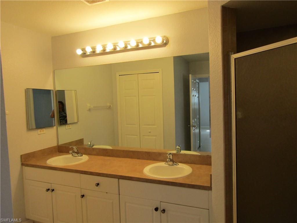 1529 Sw 15th Pl Property Photo 12