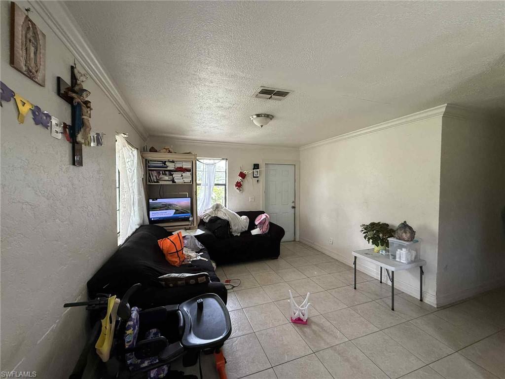 13026 Fourth St Property Photo 3