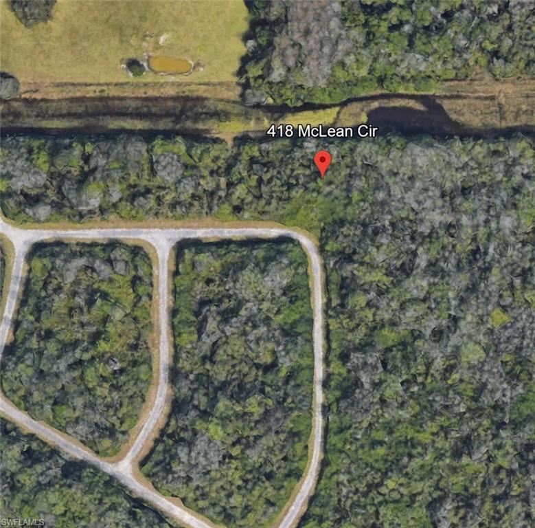 418 McLean CIR Property Photo 1
