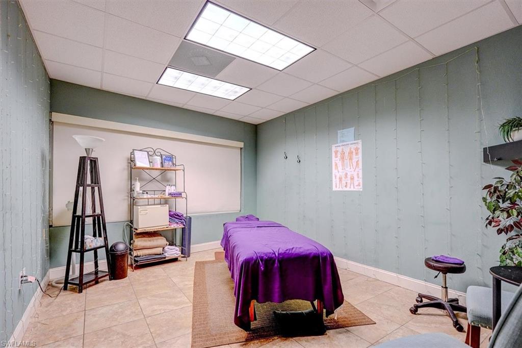 1404 Del Prado Blvd S # 105 Property Photo 16