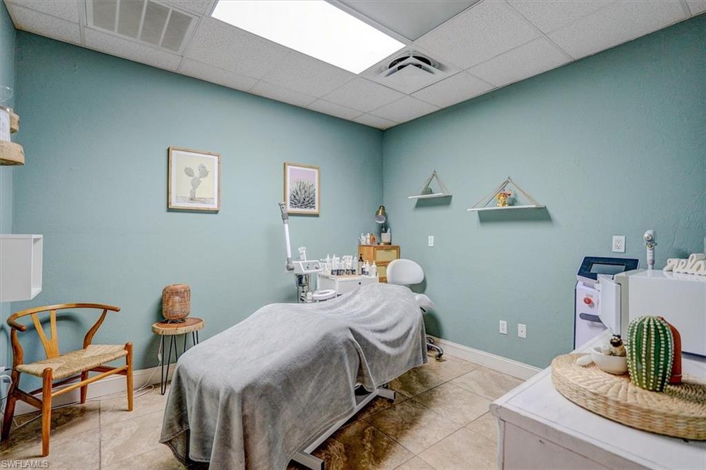 1404 Del Prado Blvd S # 105 Property Photo 26
