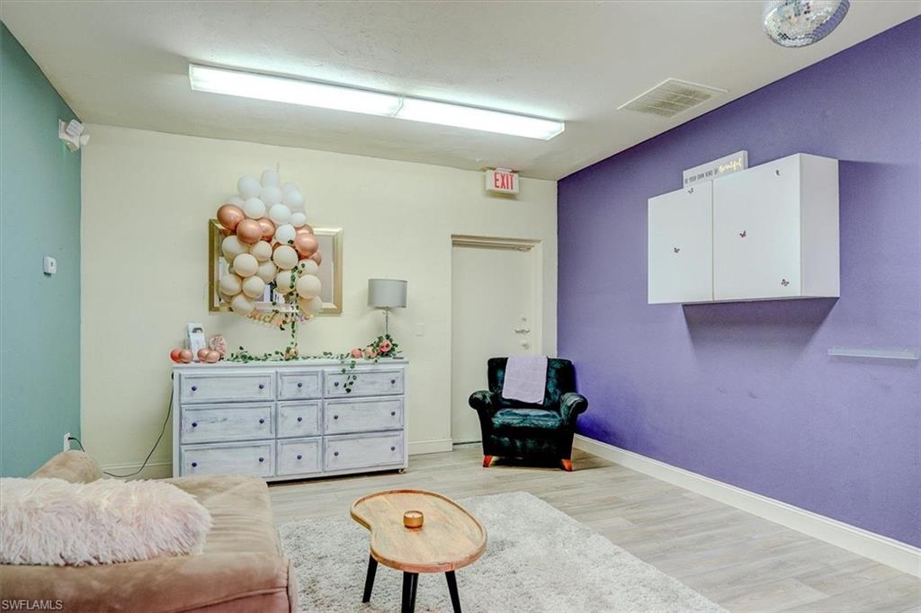 1404 Del Prado Blvd S # 105 Property Photo 32