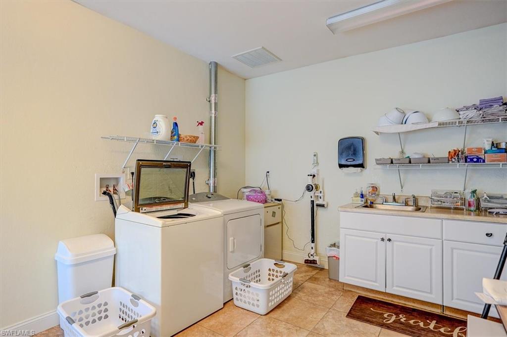 1404 Del Prado Blvd S # 105 Property Photo 35