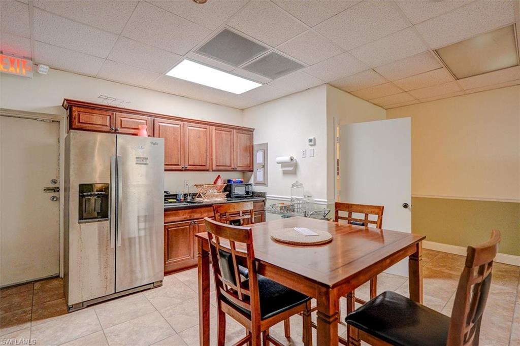 1404 Del Prado Blvd S # 105 Property Photo 46