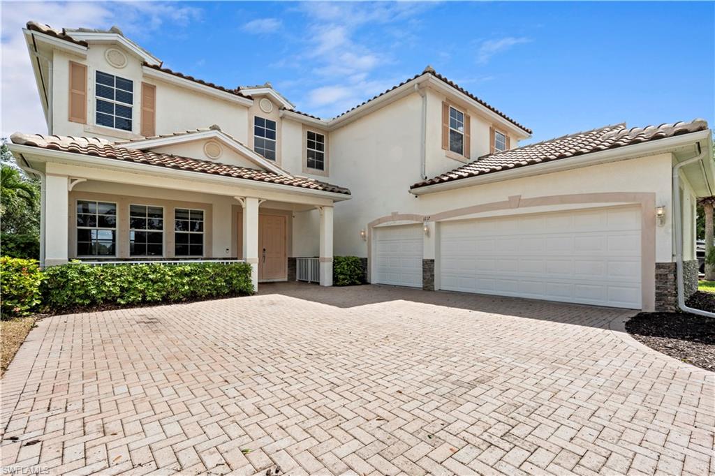 1117 Amber Lake Ct Property Photo 1