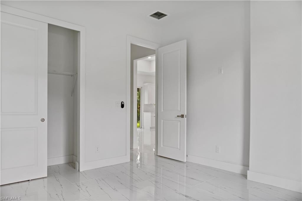 3611 56th St W Property Photo 10