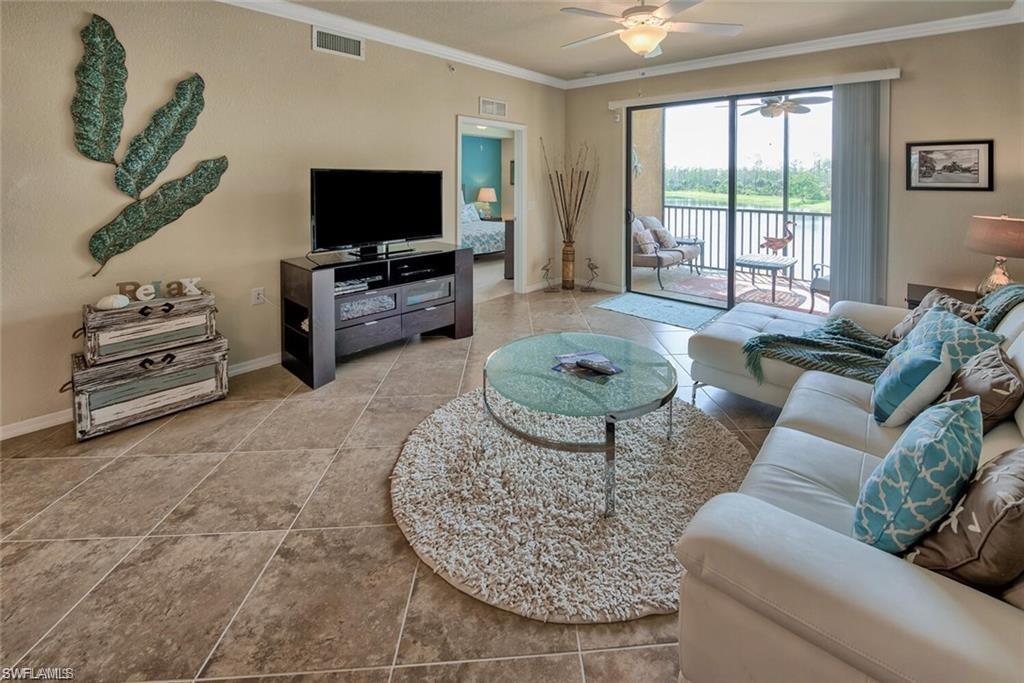 9731 Acqua Ct # 525 Property Photo 1