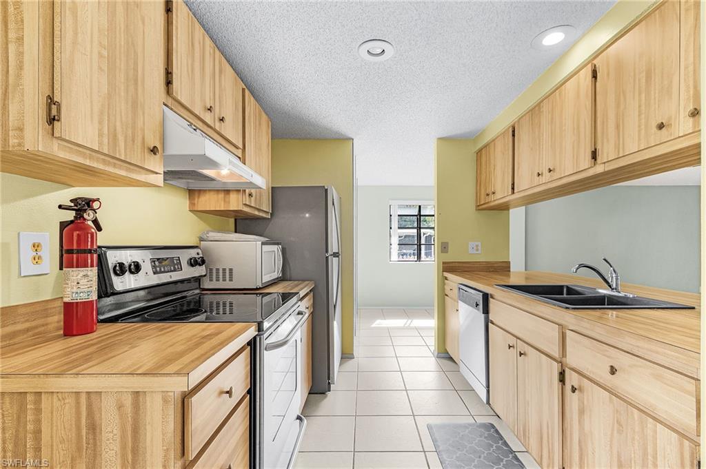 1313 Opuntia Ln Property Photo 10