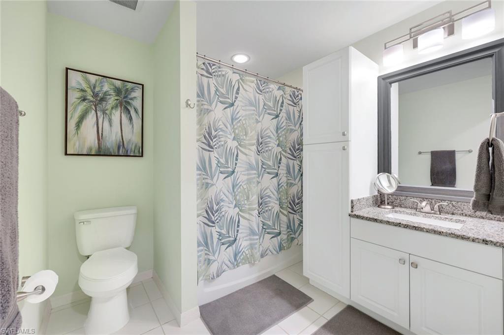 11875 Bayport Ln # 1402 Property Photo 15